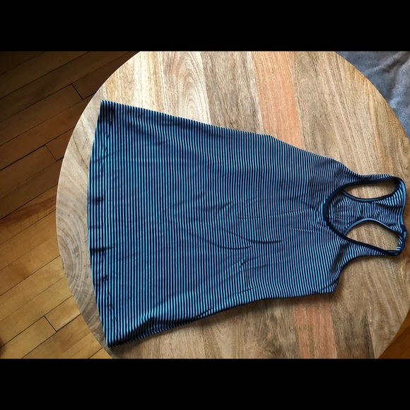 Lululemon Cool Racerback Tank-Size 6 - Picture 7 of 8